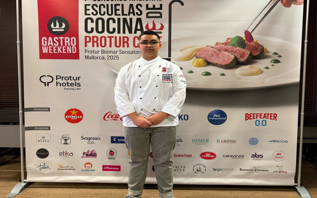 Álvaro Baz, alumno de Escuela Hostelería Salamanca, destaca en Protur Chef