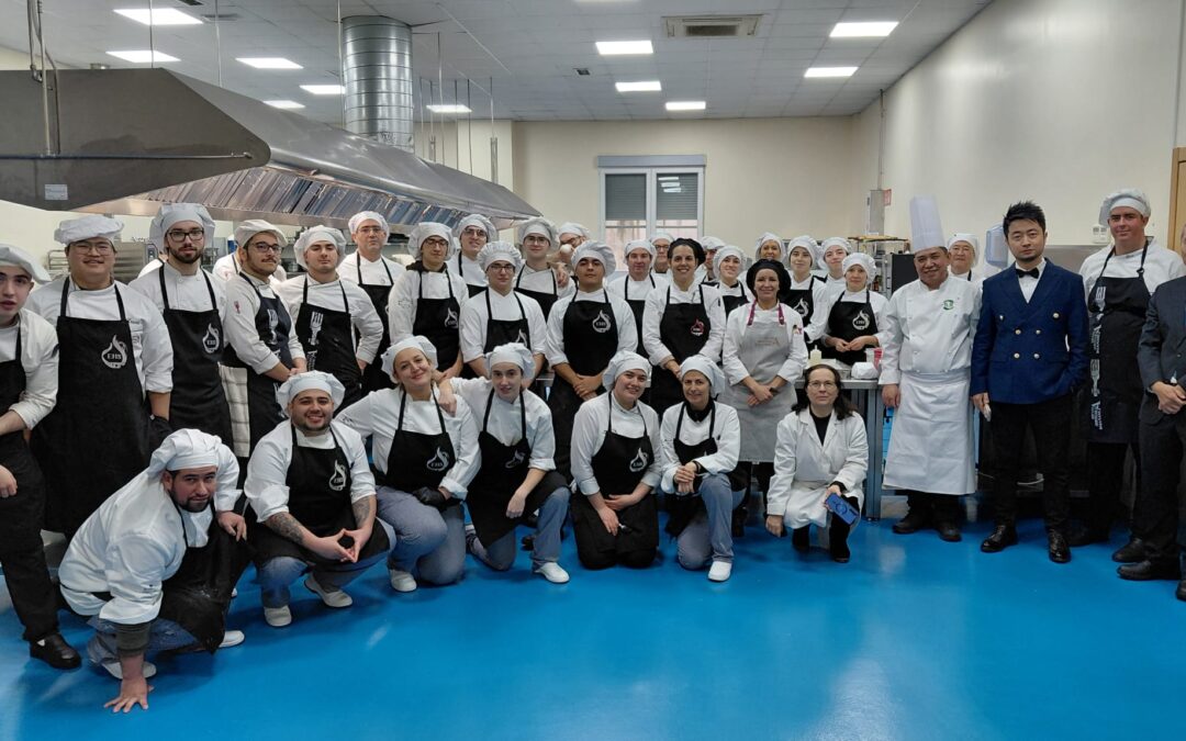 Una jornada de sabores chinos en la Escuela
