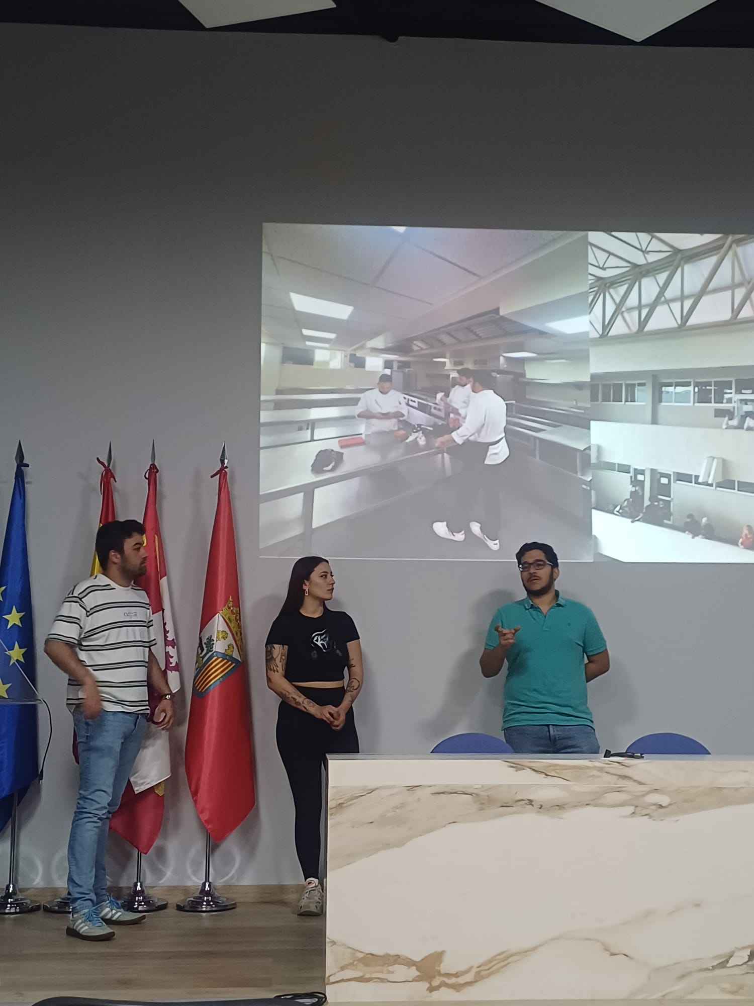 Alumnos de Escuela Hostelería Salamanca durante el intercambio gastronómico internacional en México